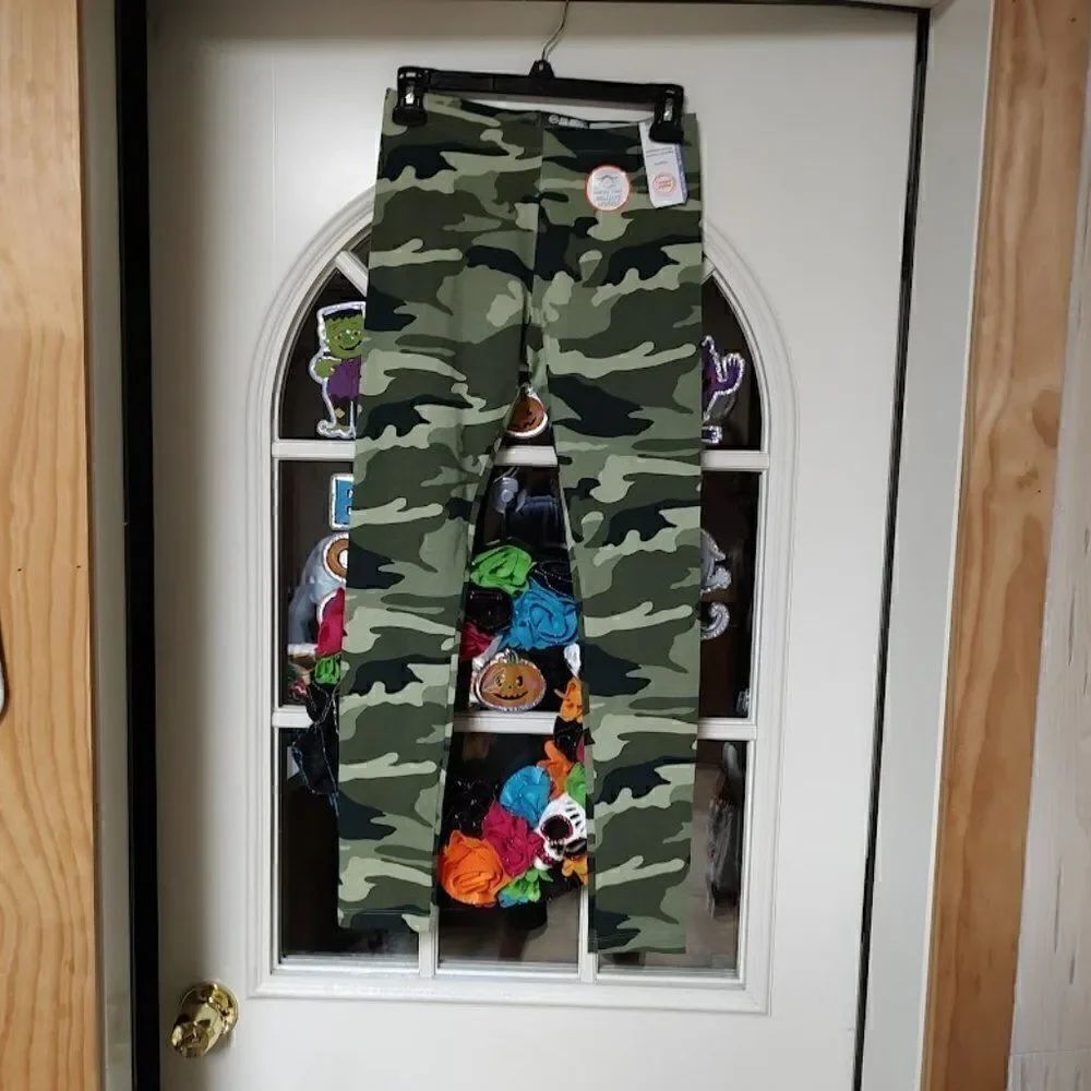 New Wonder Nation Green Camouflage Leggings Size Girl's XL 14/16
